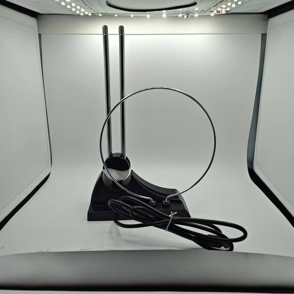 Antenna TV610 | Dipole | Digital TV Satelite UHF Loop Good Condition Unbranded - Picture 2 of 4